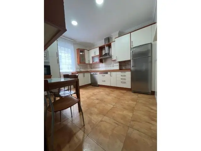 Piso Amueblado Reformado San Juan 4 Dormitorios