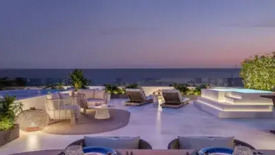 Apartamentos en Venta Cala Villajoyosa: Lujo Costa Blanca