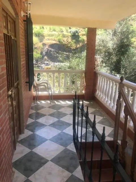 Casa Rural en Alquiler Riogordo Malaga 4 Dormitorios 2 Banos