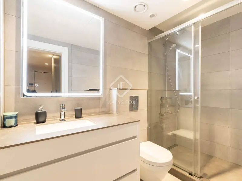 Dúplex en Castelldefels 148m² 4 dormitorios 3 baños Terraza Parking Trastero