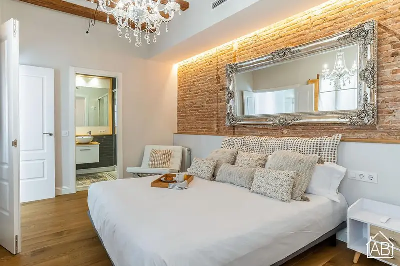 Elegante Apartamento 3 Dormitorios El Born Barcelona