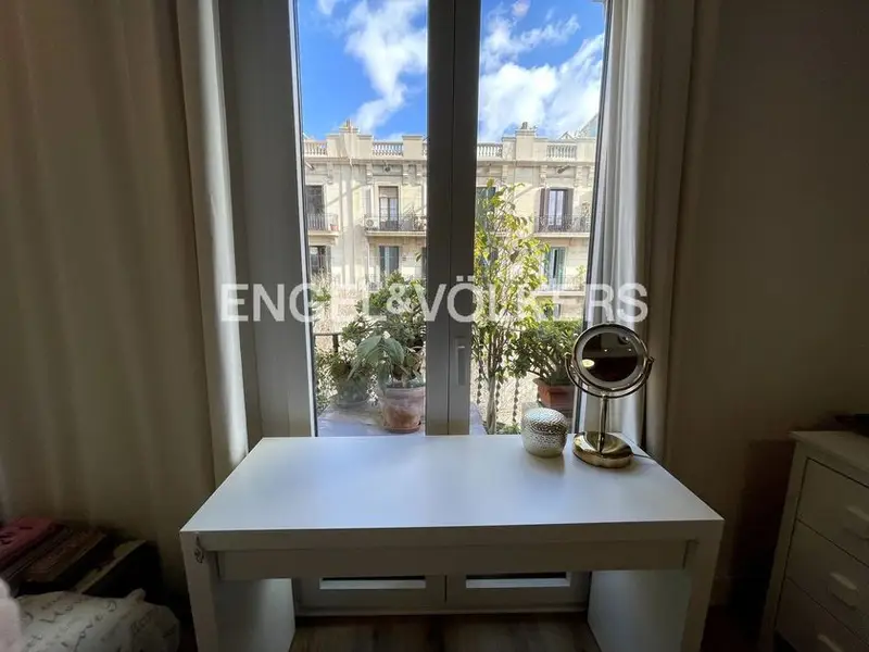 venta Piso en La Nova Esquerra de l'Eixample, Eixample (W-02HAGT)- Globaliza