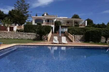 Villa Tradicional en Portichol Jávea con Piscina y Apartamento