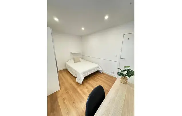 Alquiler Apartamento 5 Dormitorios Pamplona Estudiantes Trabajadores