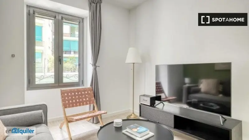 Apartamento 2 Dormitorios Trafalgar Madrid Amueblado Gastos Incluidos