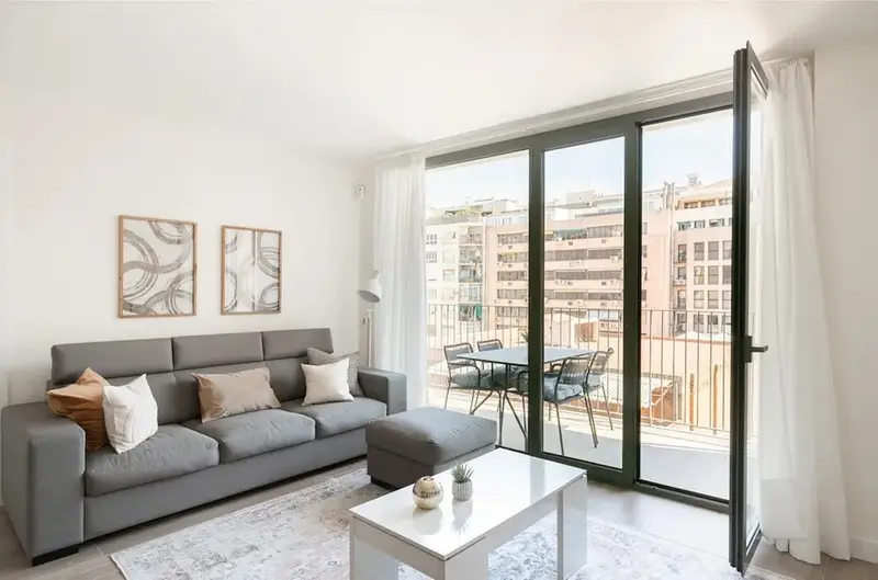 Apartamento 3 Dormitorios 1 Ba																																																																																																																																																																																																																																																																																																																																																																																																																																																																																																																																																																																																																																																																																																																																																																																																																														
 Barcelona Alquiler