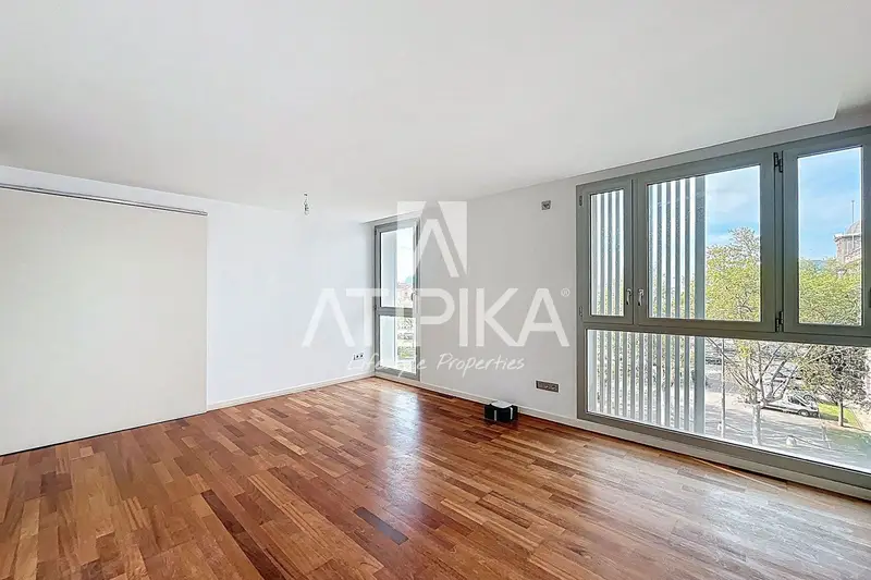 Apartamento en venta en Barcelona, 90m², 2 habitaciones, garaje y trastero