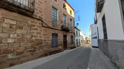 Chalet en venta Calle Ayala 199m2 3 dormitorios 1 Baño