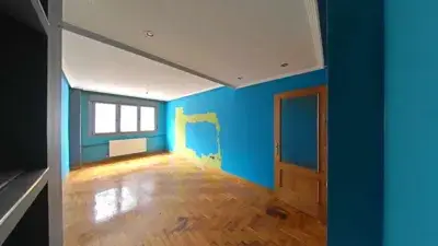 Piso en venta en Langreo: ideal para familias