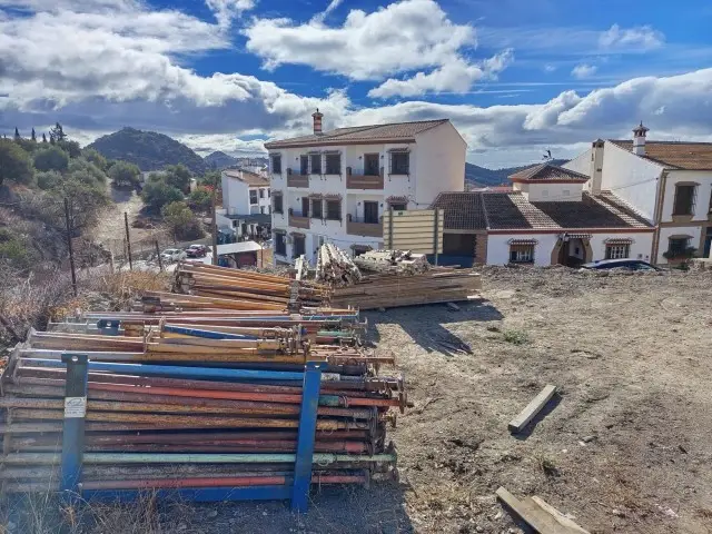 Terreno en Venta Almogía 2012m2  Oportunidad de Inversión