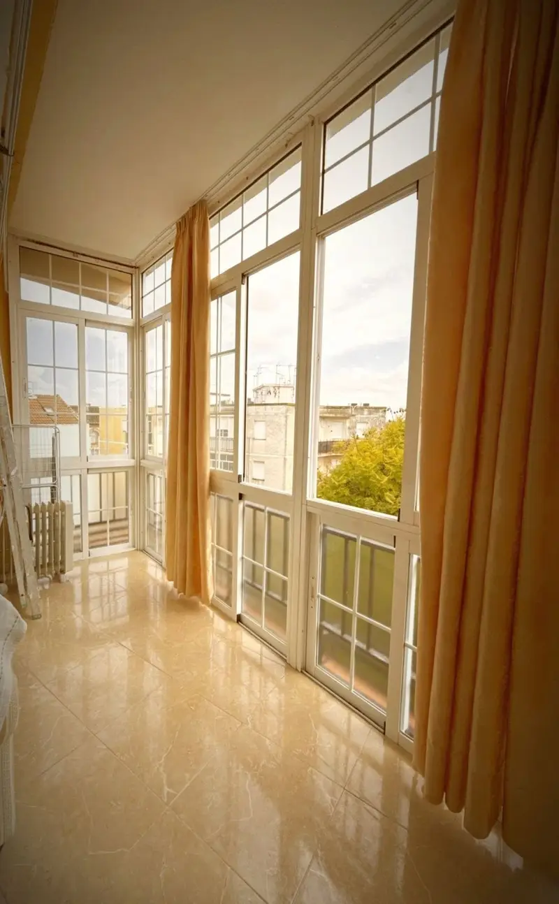 Apartamento 3 Dormitorios Campillos Espa	1a