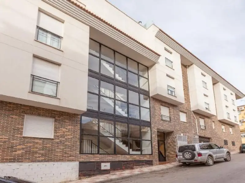 venta Garaje en Mancha Real, Jaén Provincia (ANT00047720660)- Globaliza