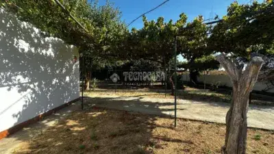 Casa Rustica en Venta Zona Universitaria