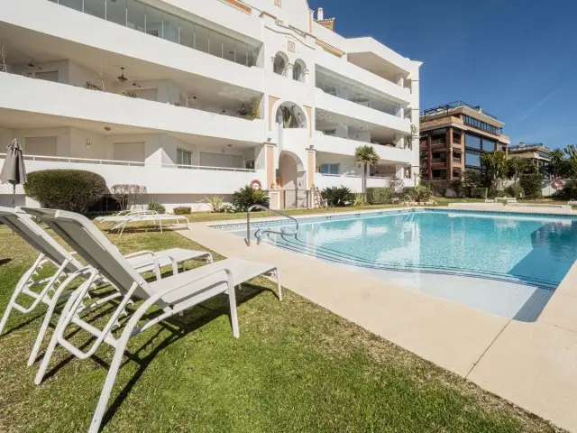 Apartamento 2 Dormitorios Puerto Banus Playa