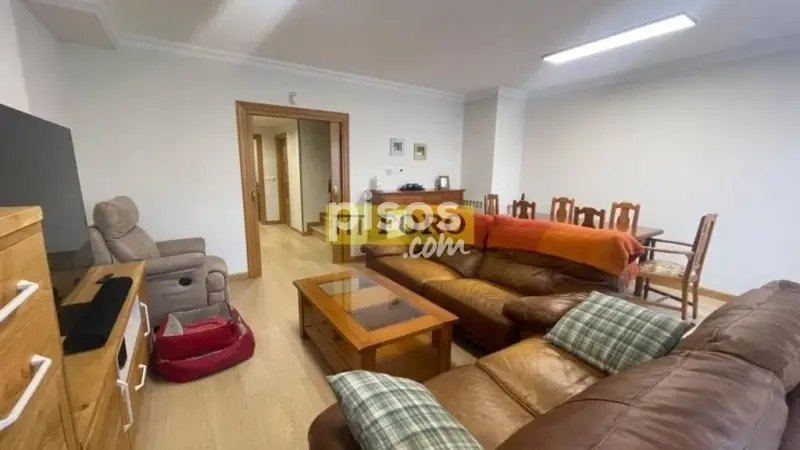 Adosado en Miranda de Ebro 303m2 4 Dormitorios 2 Garajes