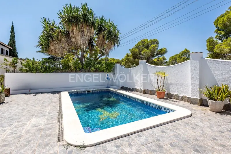 Chalet en venta El Vendrell 4 dormitorios vistas al mar