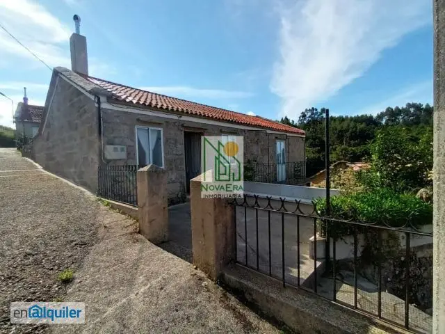 Alquiler Casa Rústica A Lama 3 Dormitorios Finca 1000m2