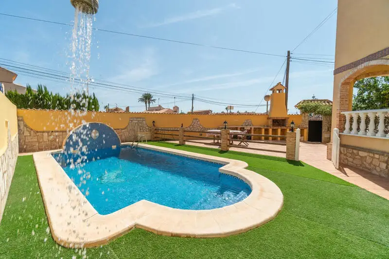 Villa 5 Dormitorios Orihuela Costa Piscina Privada Jardin Solarium