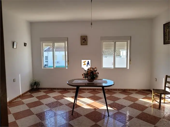 Casa Adosada 6 Dormitorios Villanueva de Algaidas Malaga