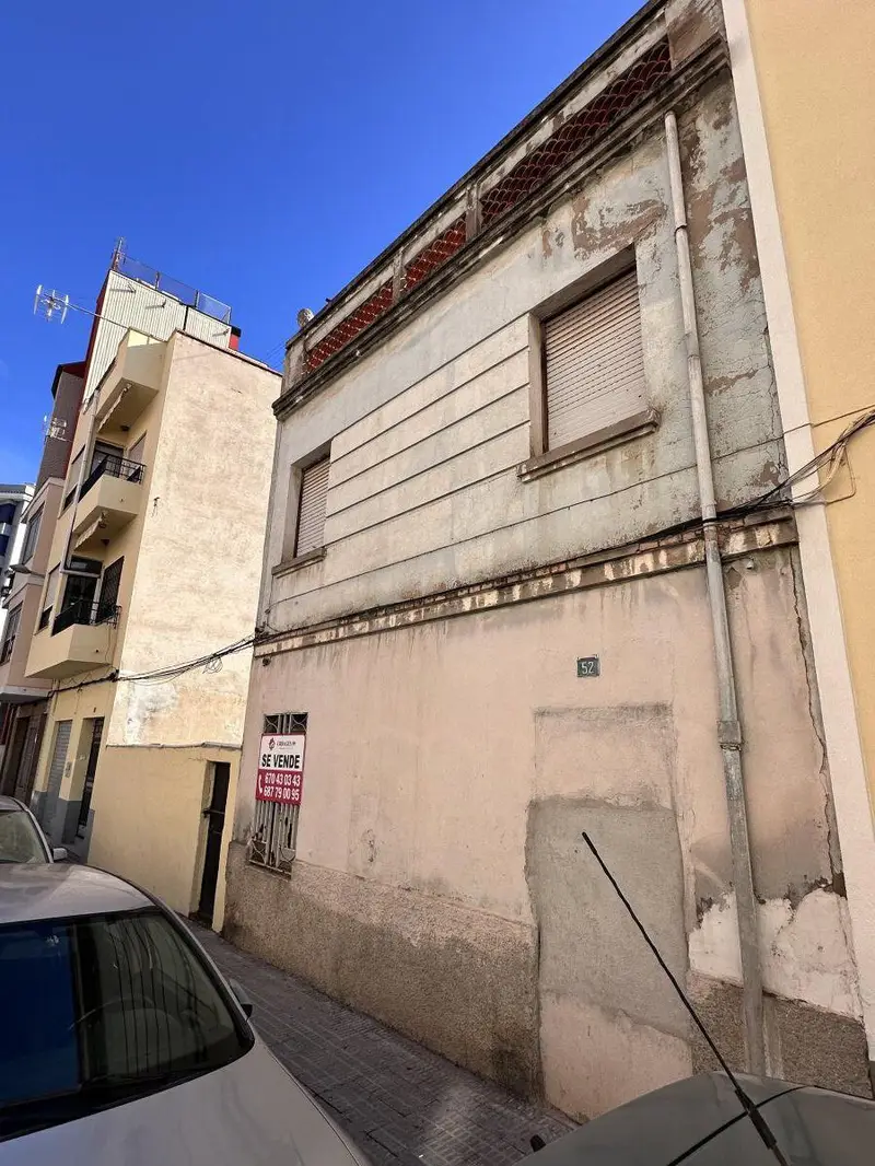 Venta Solar en Donoso Cortes, Castellón de la Plana - Ref: 433