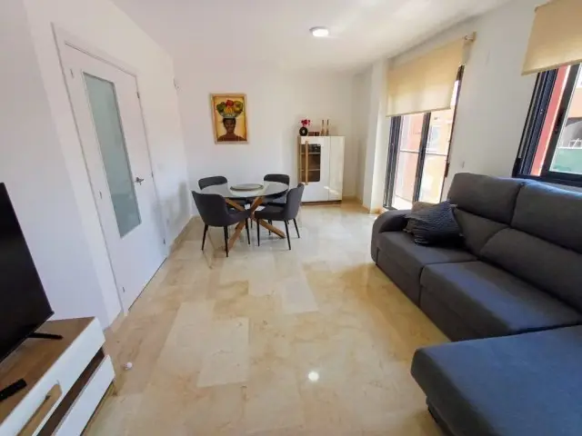 Apartamento 2 Dormitorios Oliva Cerca Playa