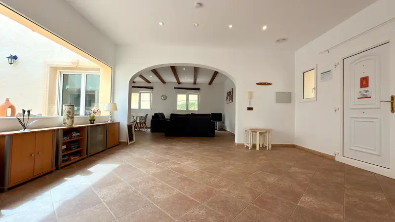 Villa de Lujo en Calpe con Piscina y Vistas Panor	micas