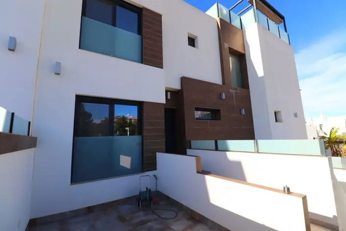 Adosado 4 Dormitorios Benijofar Piscina Privada
