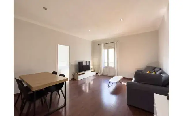Apartamento 2 Dormitorios El Gótico Barcelona