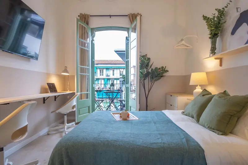 Habitacion Individual con Balcon en Sant Andreu Barcelona
