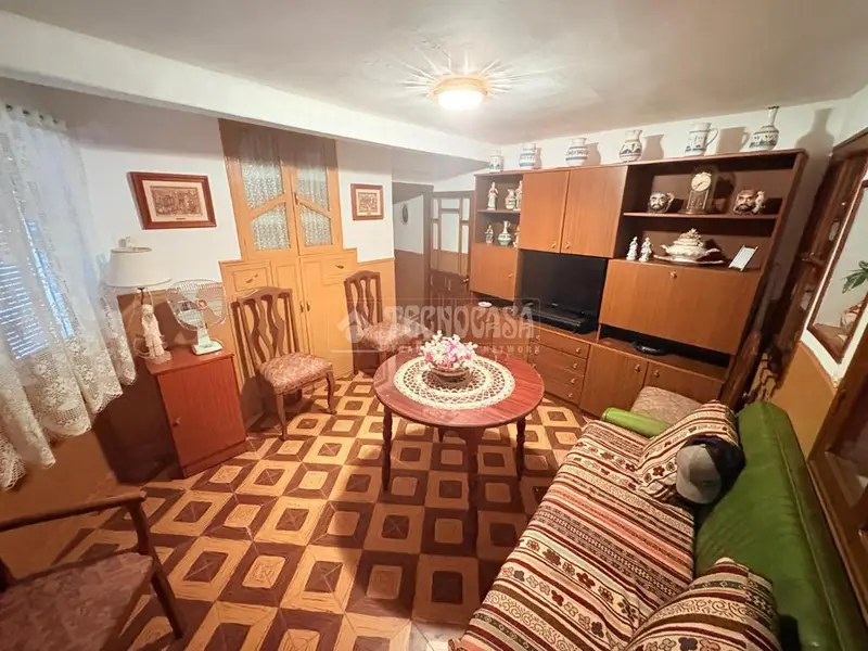 Casa en venta en Valdeverdeja