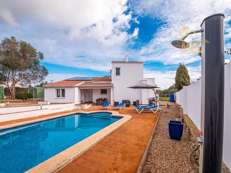 Chalet en Venta Binixica Menorca 4 Dormitorios Piscina Licencia Turistica