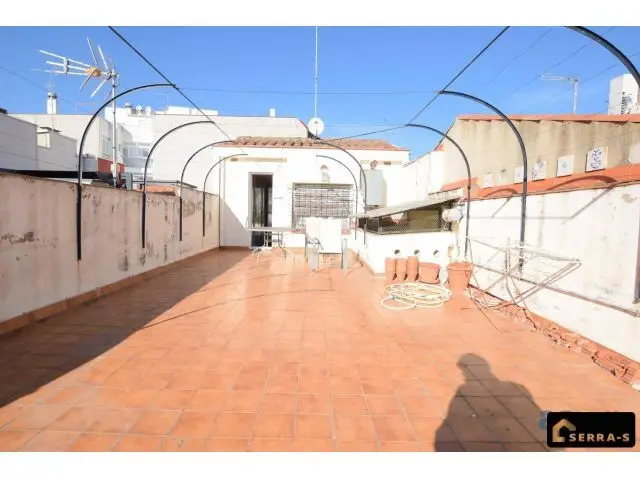 Casa con Encanto en Mataró Centro: 383m² + Local 140m²