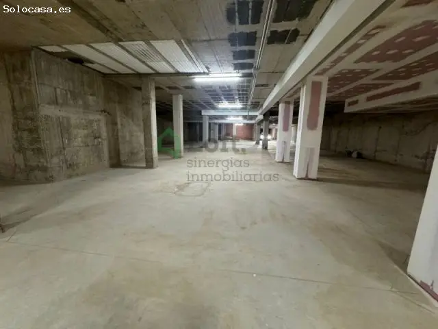 Local Comercial Garaje 966m² Carretera Olivenza