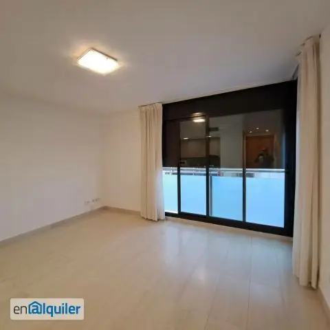 Alquiler Piso Luminoso Cubelles Piscina Terraza Parking