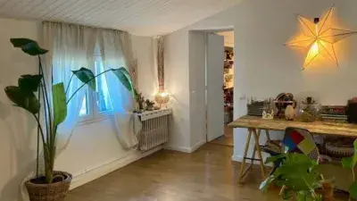 Casa Rústica con Pista de Caballos en Vilademuls