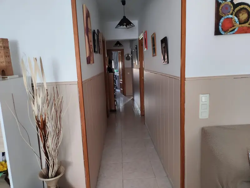 Piso en venta. Acogedora casa de tres habitaciones luminosa y espaciosa con tres habitaciones baño con bañera de hidromasaje