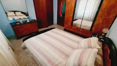 Piso en Venta de Baños 103m2 4 Dormitorios Garaje