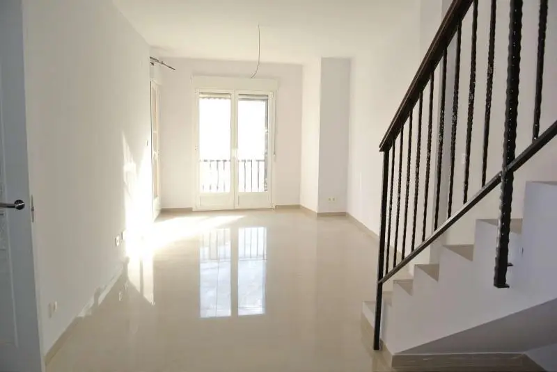 Apartamento Duplex en Cañada cerca de Villena