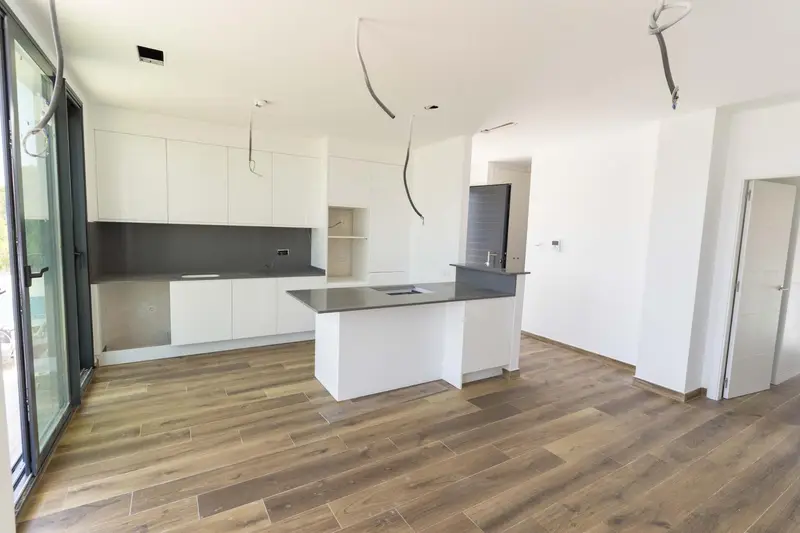 Villa en Polop con Piscina Privada y Amplias Terrazas
