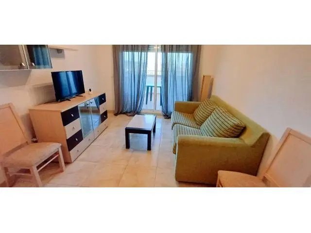 Apartamento en Oropesa del Mar con Piscina Cerca de la Playa