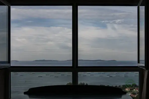 Casa con Finca y Vistas Panorámicas en Pontevedra