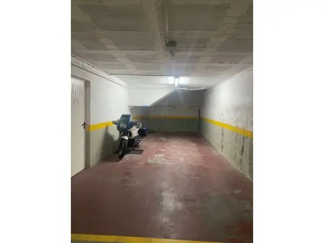 Plaza Parking Doble con Trastero en Calella