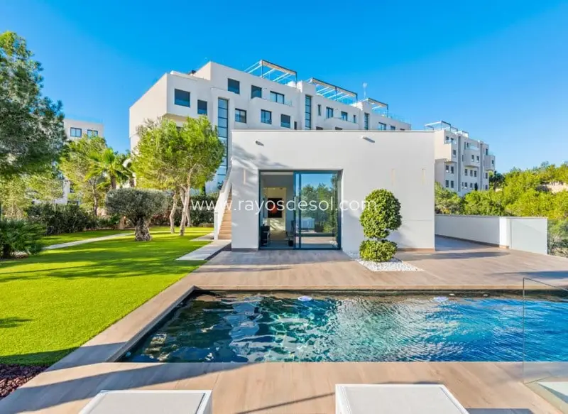 Villa de Lujo en Las Colinas Golf Orihuela Costa Blanca