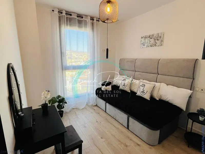 Apartamento en Venta Malaga 3 Habitaciones Lujo Torre Martiricos