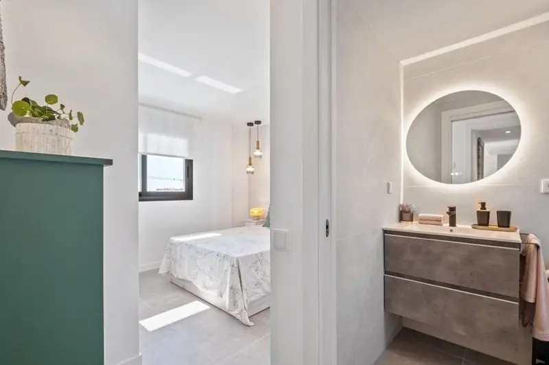 Apartamento en Torremolinos 2 dormitorios 2 ba	nos