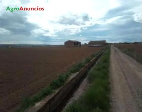 Venta  de Finca de regadío en La Rioja