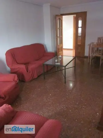 Piso Estudiantes Valencia 4 habitaciones 2 banos 80m2