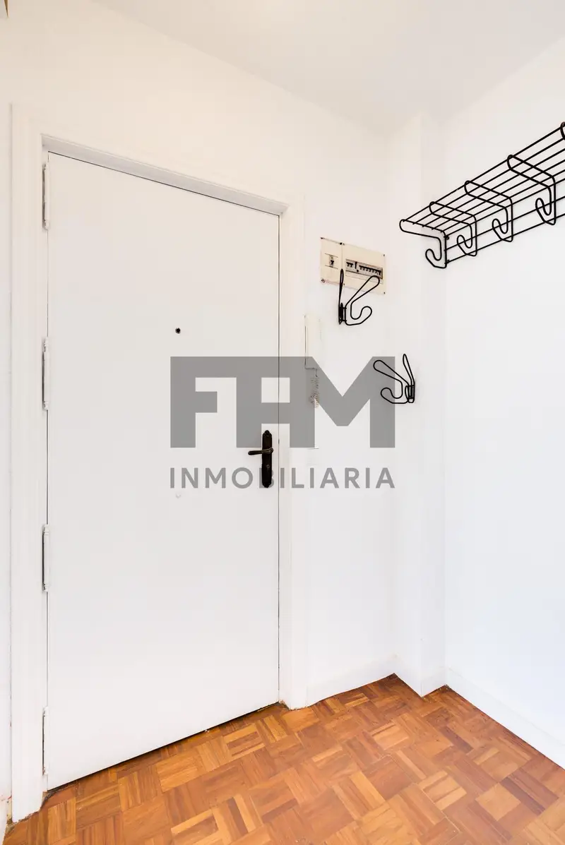Venta Piso con calefacción en Castillejos Tetuán Madrid