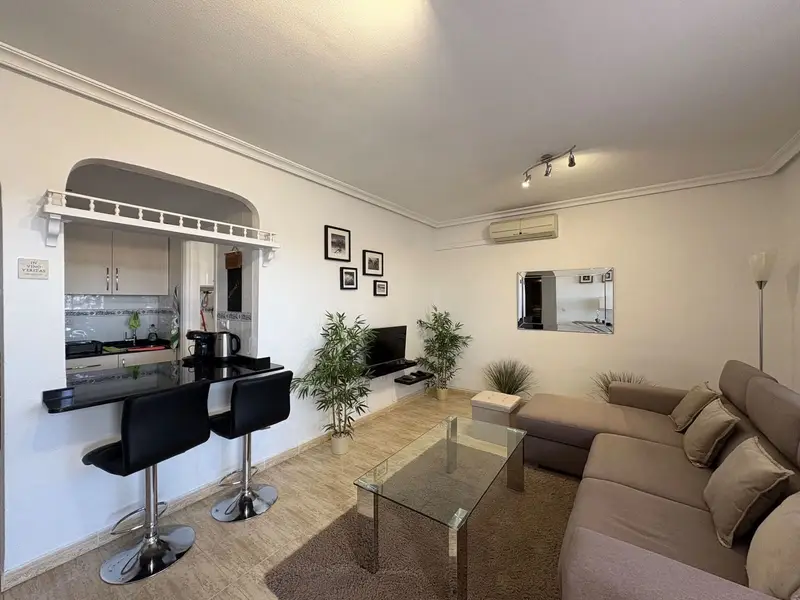 Apartamento en alquiler en Pilar de la Horadada, Alicante