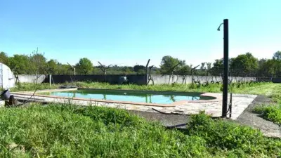 Casa en Venta en Pobra de Brollon con Piscina y Jardin